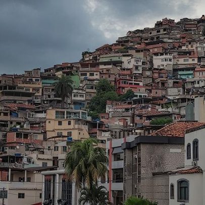 População sob domínio de grupos armados no RJ aumentou 59,4% em 17 anos