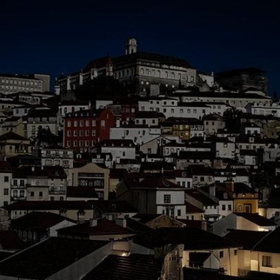 Catorze desalojadas após derrocada de edifício na Baixa de Coimbra