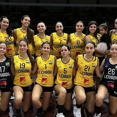 GD Estreito e CE Levada dominam torneio de abertura de voleibol