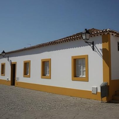 Câmara de Castro Verde antecipa rendas para biblioteca e igreja de Entradas