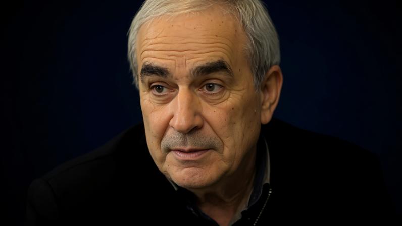 As autoridades de saúde apelam à população para que, antes de se deslocar a uma urgência, contactem a Linha SNS24.