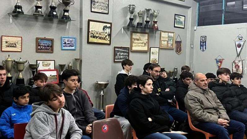 Grupo Desportivo de Mangualde promoveu uma palestra inspiradora sobre Mentalidade de Campeão