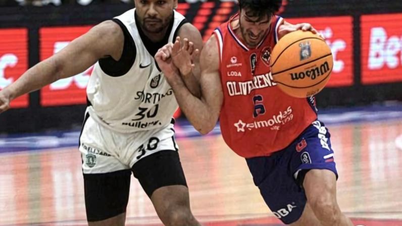 Oliveirense fecha ano com derrota caseira