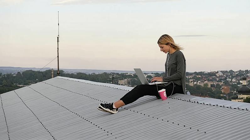 AWS, PlayStation Network e Cloudflare protagonizam as maiores quedas de serviços digitais de 2025