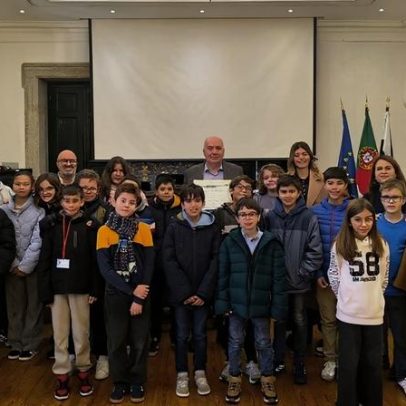 Alunos da Escola Afonso de Paiva visitam a Câmara Municipal de Castelo Branco