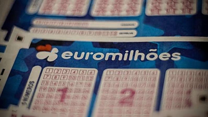 Governo vai alterar proposta da Lei do Retorno de Estrangeiros