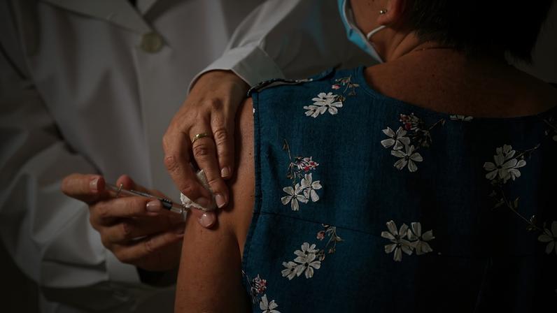 Ordem dos Farmacêuticos exige garantia de acesso a vacinas