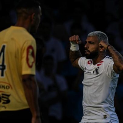 Gabigol marca na reestreia pelo Santos