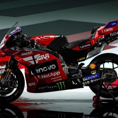 Márquez e Bagnaia competem com pintura retro da Ducati