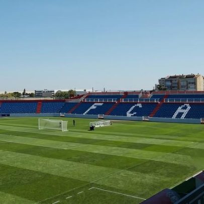 Alverca esclarece proibição da FIFA de inscrever jogadores