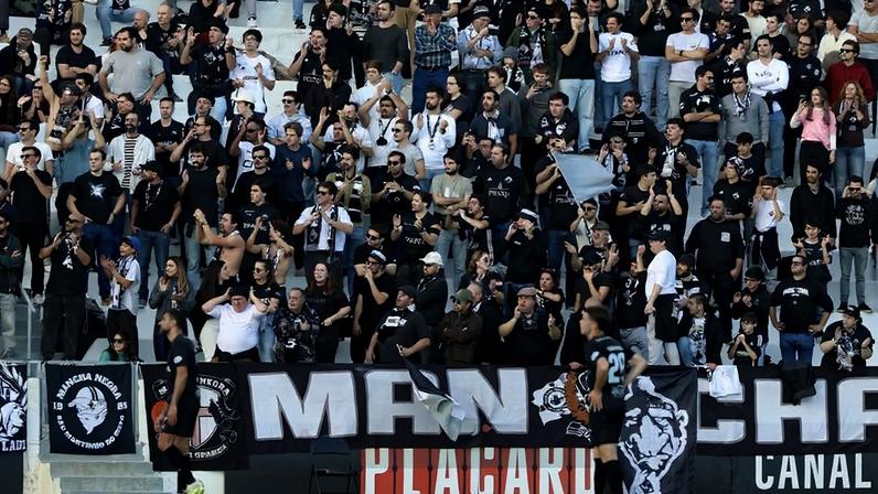 Académica pode garantir hoje presença na fase de subida da Liga 3