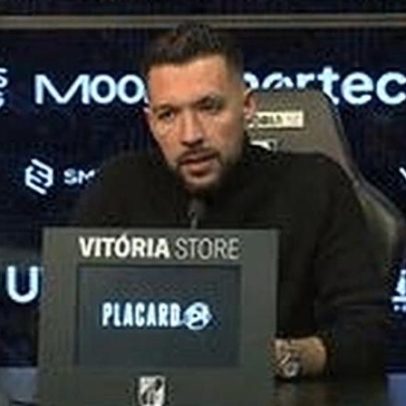 Farioli revela o que disse aos jogadores ao intervalo