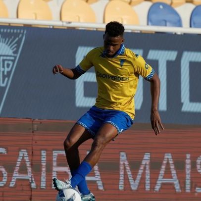 Estoril: Gonçalo Costa continua a ponderar a Reboleira