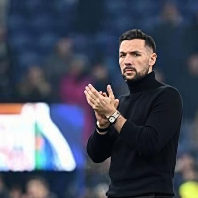 Farioli afirma que gostaria que os meus jogadores desligassem o telemóvel