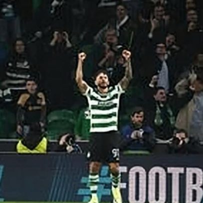 Luis Suárez marca e contribui para golos