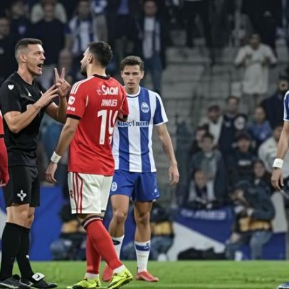 Penálti por marcar para o Benfica com atenuante, análise de Pedro Henriques