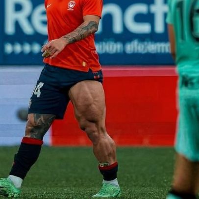 Nem IA, nem a minha perna: partida de jogador espanhol viral