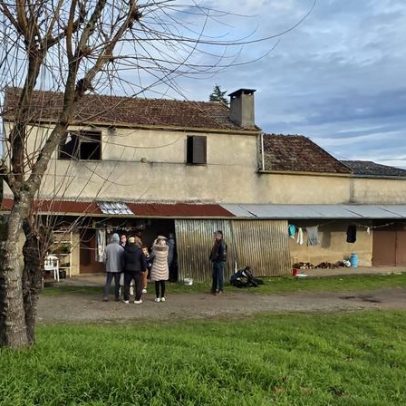 Incêndio urbano danifica cozinha de habitação em Macinhata do Vouga