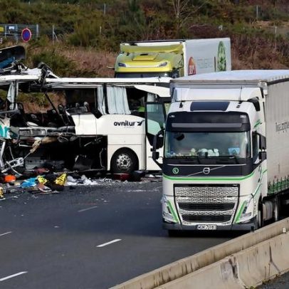 Autocarro português envolvido em choque em cadeia nas Landes