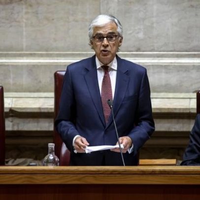 Aguiar-Branco critica candidatos presidenciais que promovem desconfiança