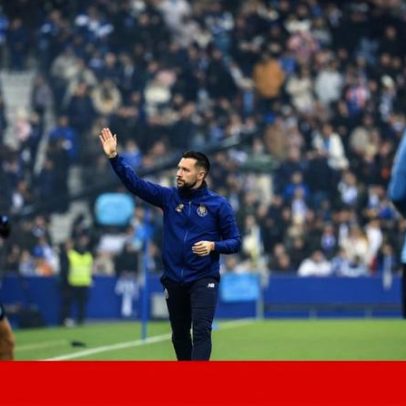 Farioli dá volta ao FC Porto, incansável na perseguição a recordes
