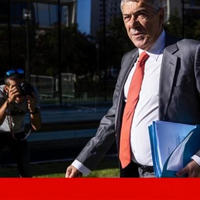 Advogada que ia representar Sócrates pede escusa por ser do Chega