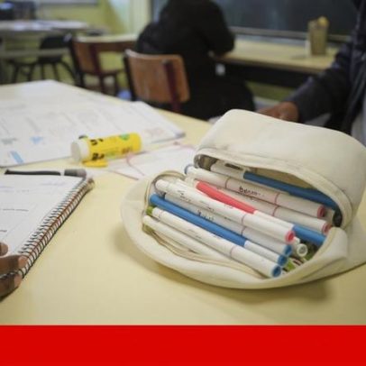Revisão da carreira docente avança com debates sobre descanso e proteção