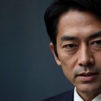 Ministro da Defesa japonês visita EUA em meio a tensões com a China