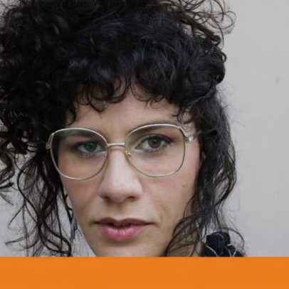Podcast com Mariana Salomão Carrara e a Árvore Mais Sozinha do Mundo