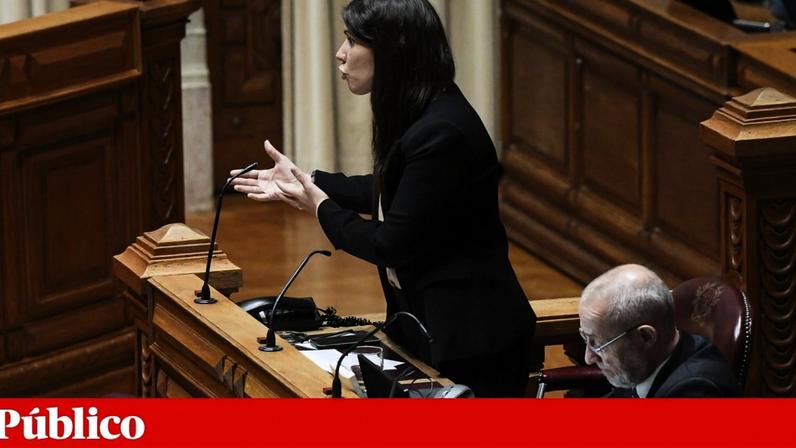 Gesto de Mariana Mortágua foi considerado ofensivo por Paulo Núncio que pediu abertura de inquérito