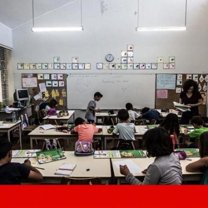 Mais de 30 mil docentes fizeram horas extra para suprir falta de professores