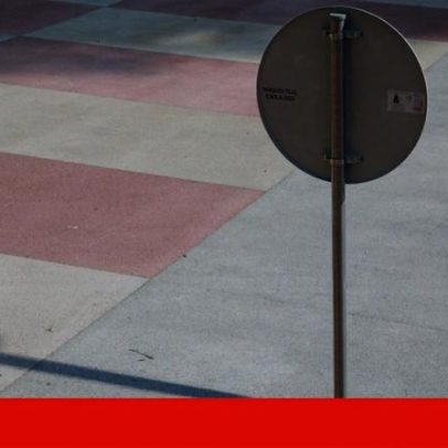 Edifício em ruínas em Queluz vai virar parque de estacionamento