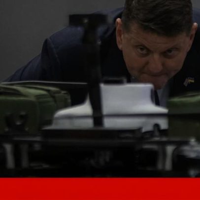Zaluzhny surge como alternativa a Zelensky na Ucrânia
