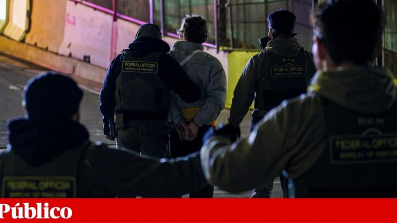 EUA suspendem processamento de vistos para 75 países, incluindo Brasil e Rússia