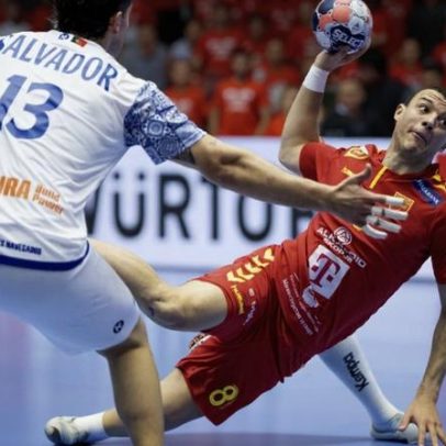 Portugal empata e adia passagem à fase principal do Europeu de andebol