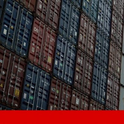 Eurodeputados suspendem acordo tarifário e admitem bazuca comercial contra os EUA