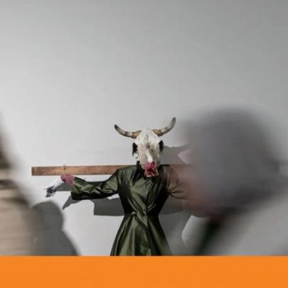 Obra de Paula Rego revela que as histórias nascem nos vestidos