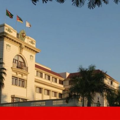 Moçambique: banqueiro português com facada nas costas e tese de suicídio