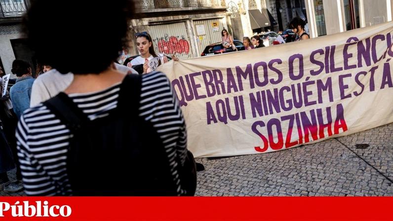 Paulo Pimenta - 15 Setembro 2025 - Portugal, Porto - Manifestação contra assédio sexual na Academia Contemporânea do Espectáculo (ACE), dias depois de vários alunos terem partilhado nas redes sociais, casos de assédio e abuso sexual que terão acontecido na ACE