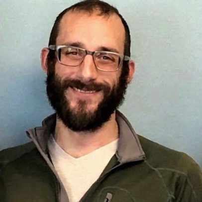 Enfermeiro morto a tiro por agentes federais em Minneapolis — quem é Alex Pretti