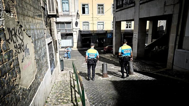 Fiscalização de cidadãos estrangeiros pelas polícias quase dobra em 2025