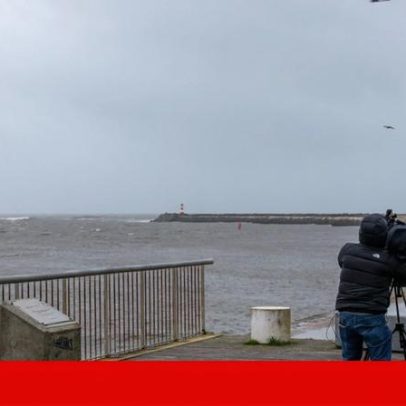 Cargueiro sem leme junto à Figueira da Foz é rebocado para Vigo