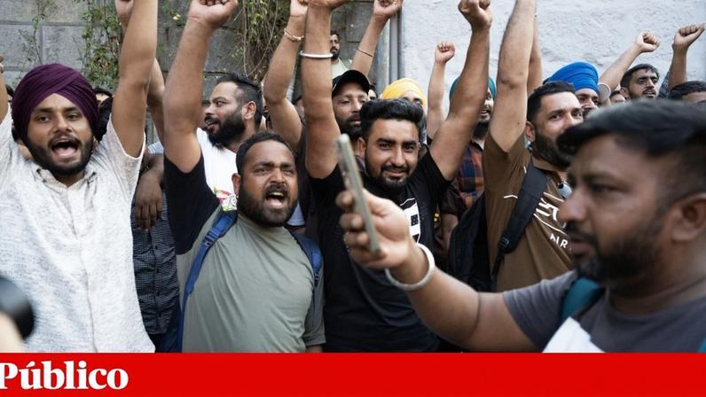 Manifestação e vígilia frente ao Centro de Instalação Temporária do Porto, onde o imigrante indiano, de 28 anos, foi detido no dia 18 de Julho, sem estar acusado de nenhum crime