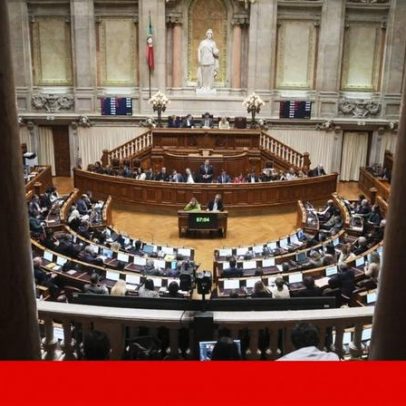 Governo defende resposta à tempestade Kristin em meio a críticas da oposição