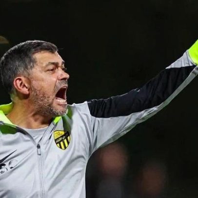 Liga saudita: Rúben Neves afasta Sérgio Conceição do título