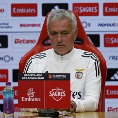 Mourinho sobre o ano novo: roupa interior azul não diz nada