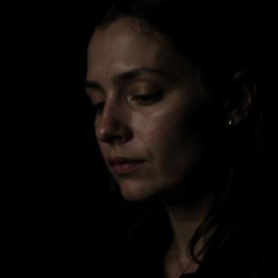 Projetos de lei para apátridas passam à especialidade sem consenso da direita