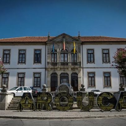 Arouca condecora 201 bombeiros com medalha de ouro