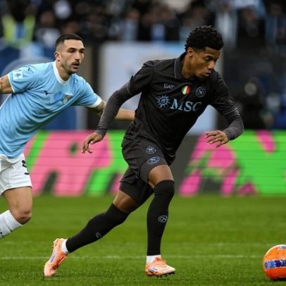 Ex-Benfica falha duelo-chave e atrasa luta pelo título na Serie A