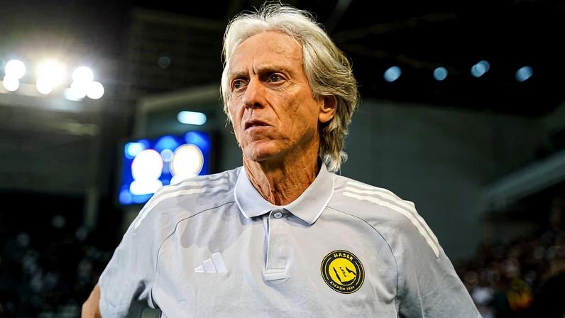 Jorge Jesus não perdia três jogos consecutivos há quanto tempo?